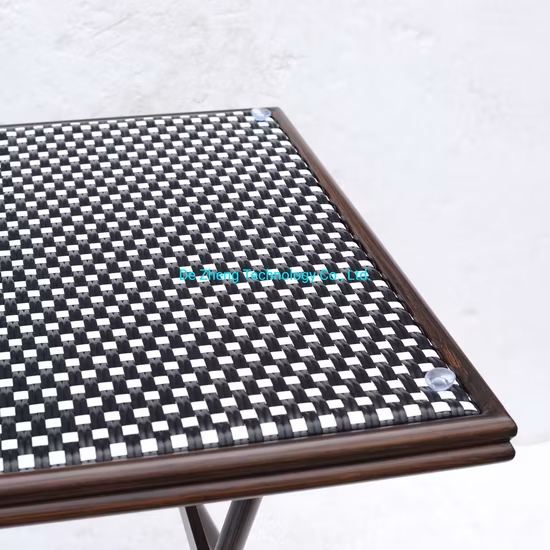 Ensemble de chaise de table à manger extérieure en aluminium tissé en osier moderne de loisirs commerciaux