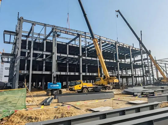 Structure de châssis de bâtiment en acier léger pour hangar d'avions